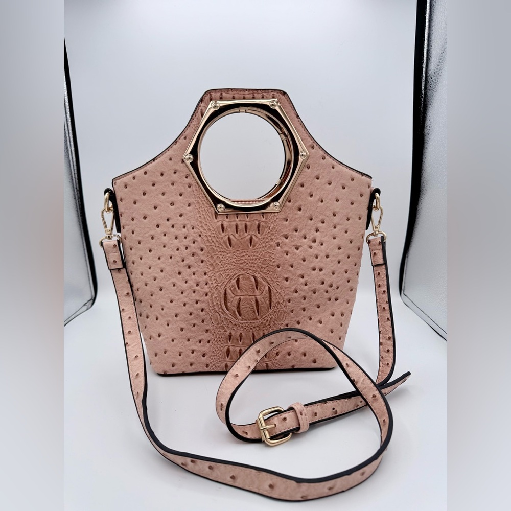 Blush Ostrich Embossed Ring Handle Handbag Crossbody Purse Gold Hardware‎